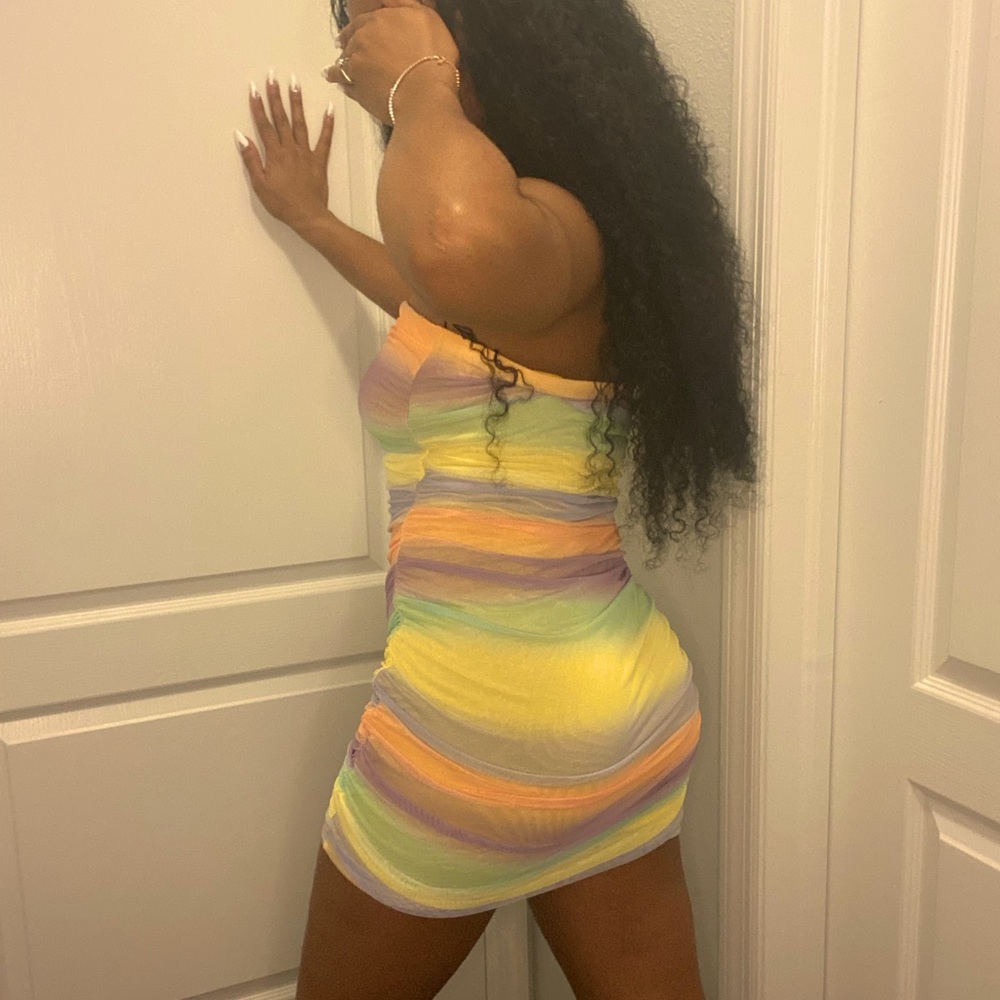 Pretty colorful tube dress. Fashion Nova Size S